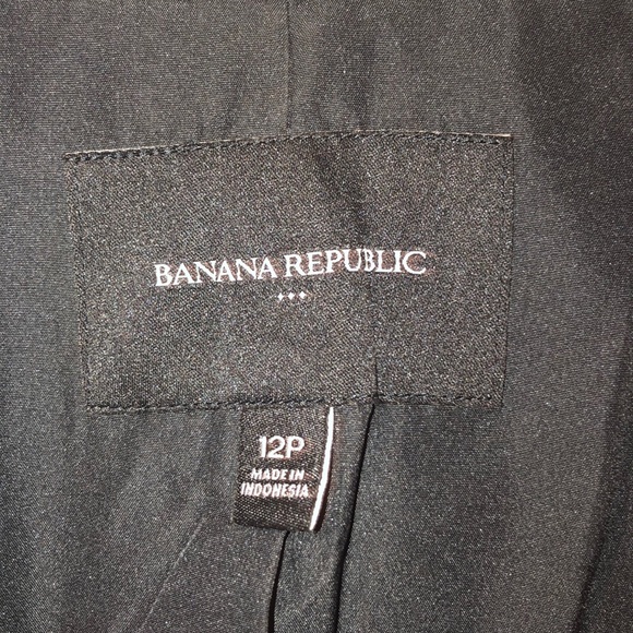 Suite - Picture 2 of 3